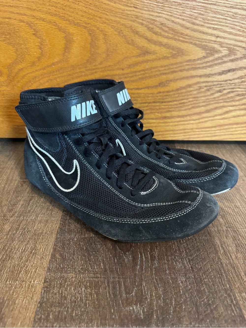 Nike SpeedSweep VII Wrestling Shoes Mens 9 Black White 366683-001